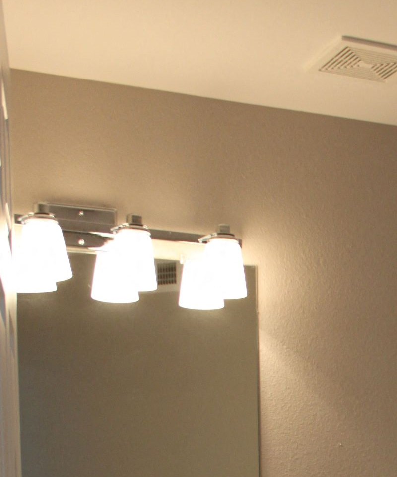 Interiors Apartments with Spa Baths and Washer Dryer near Branch Ave Metro Green Line MetroPlace at Town Center